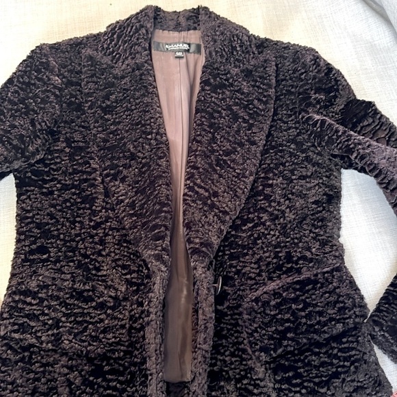 Emanuel  Ungaro size 6 /40 Black crushed velvet lined soft warm blazer coat - Picture 5 of 5